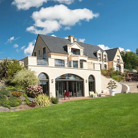 Le Domaine Des Chevaliers De Malte Nocleg ze śniadaniem 4*