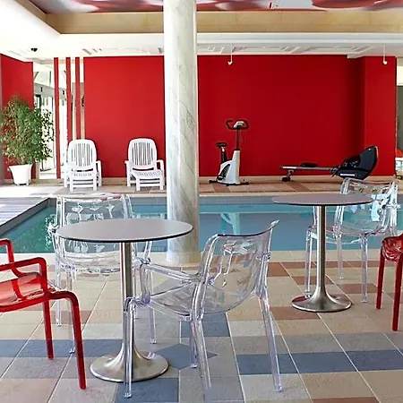 호텔 Le Domaine Des Chevaliers De Malte 4*