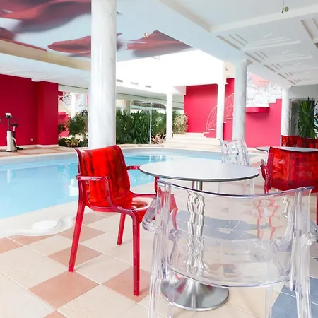 לינה וארוחת בוקר Le Domaine Des Chevaliers De Malte 4*