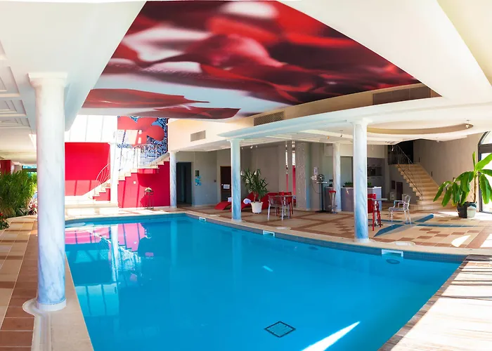 Le Domaine Des Chevaliers De Malte Bed & Breakfast 4*